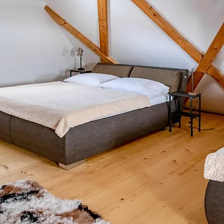 Daire Knize Ferdinand *